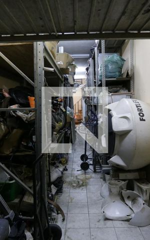 Casa à venda com 250m², 2 quartos e 3 vagasGaragem