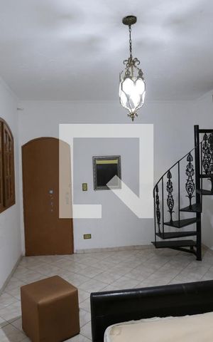 Casa à venda com 250m², 2 quartos e 3 vagasQuarto