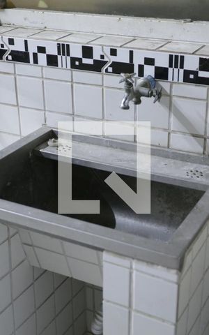 Casa à venda com 250m², 2 quartos e 3 vagasÁrea de Serviço