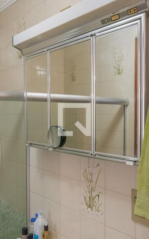 Apartamento à venda com 69m², 3 quartos e 1 vaga Apartamento à venda com 69m², 3 quartos e 1 vagaBanheiro da Suíte