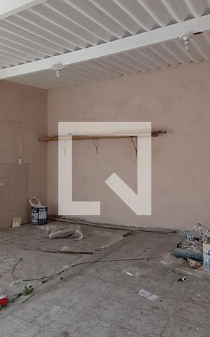 Casa para alugar com 80m², 2 quartos e 2 vagas Casa para alugar com 80m², 2 quartos e 2 vagasQuintal