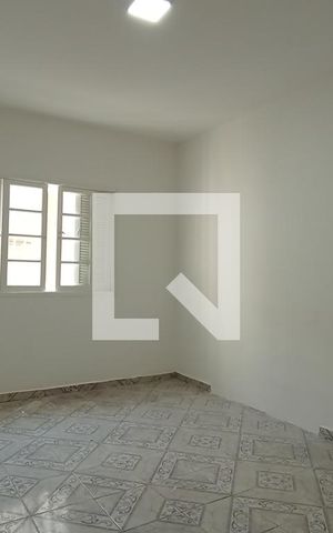 Casa para alugar com 80m², 2 quartos e 2 vagas Casa para alugar com 80m², 2 quartos e 2 vagasQuarto 1
