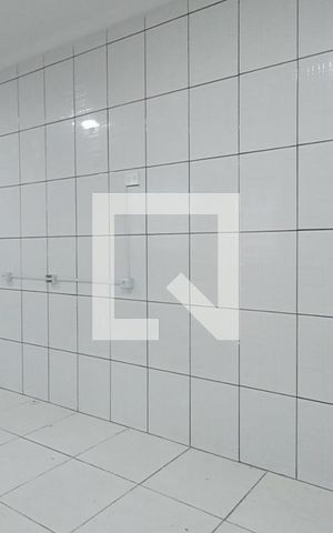 Casa para alugar com 80m², 2 quartos e 2 vagas Casa para alugar com 80m², 2 quartos e 2 vagasCozinha