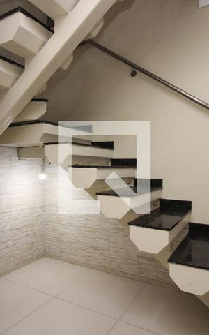 Apartamento para alugar com 90m², 2 quartos e sem vagaSala