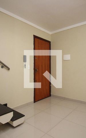 Apartamento para alugar com 90m², 2 quartos e sem vagaSala