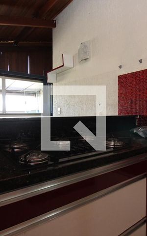 Apartamento para alugar com 90m², 2 quartos e sem vagaCozinha