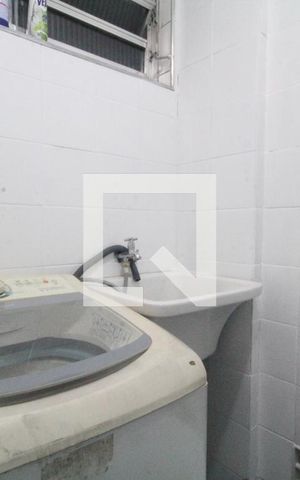 Apartamento à venda com 33m², 1 quarto e sem vagaBanheiro