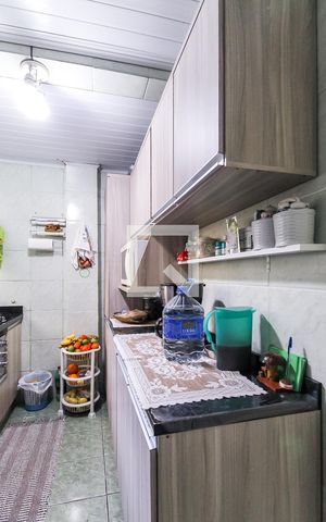 Apartamento à venda com 62m², 2 quartos e 1 vagaCozinha