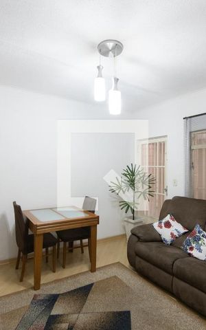 Casa à venda com 80m², 2 quartos e 1 vaga Casa à venda com 80m², 2 quartos e 1 vagaSala