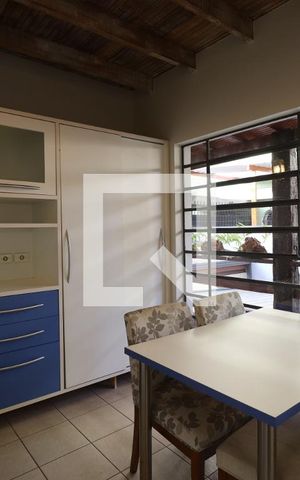 Casa à venda com 472m², 4 quartos e 5 vagasCozinha