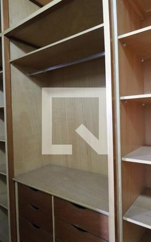 Casa à venda com 472m², 4 quartos e 5 vagasCloset Suite 3