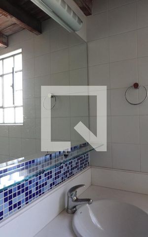 Casa à venda com 472m², 4 quartos e 5 vagasBanheiro da Suíte 3