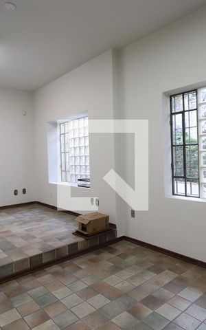 Casa à venda com 472m², 4 quartos e 5 vagasQuarto 1 Subsolo