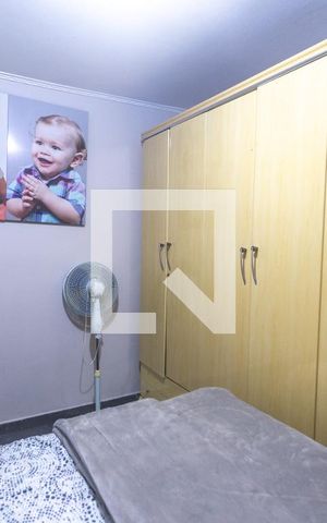 Casa à venda com 169m², 3 quartos e 3 vagas Casa à venda com 169m², 3 quartos e 3 vagasQuarto 3