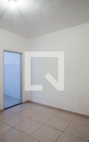 Casa à venda com 300m², 5 quartos e 3 vagas Casa à venda com 300m², 5 quartos e 3 vagasDormitório