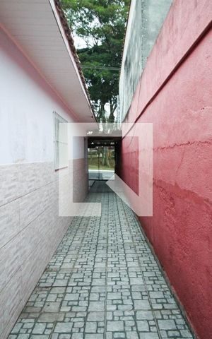 Casa à venda com 300m², 5 quartos e 3 vagas Casa à venda com 300m², 5 quartos e 3 vagasÁrea Externa