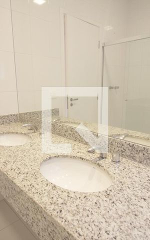 Casa de condomínio à venda com 300m², 3 quartos e 2 vagasPia