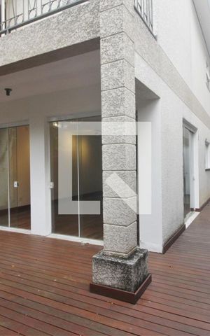 Casa de condomínio à venda com 300m², 3 quartos e 2 vagasÁrea Externa