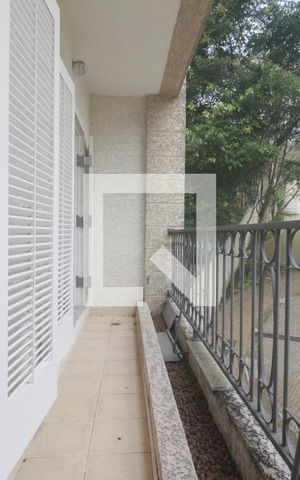 Casa de condomínio à venda com 300m², 3 quartos e 2 vagasVaranda
