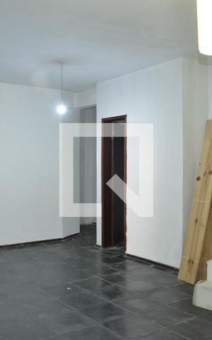 Casa para alugar com 240m², 4 quartos e 3 vagasSala de TV