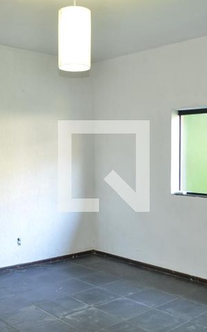 Casa para alugar com 240m², 4 quartos e 3 vagasSala de TV