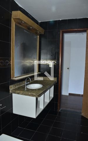 Casa para alugar com 240m², 4 quartos e 3 vagasBanheiro
