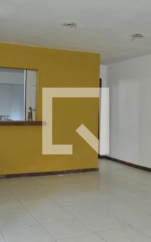 Casa para alugar com 240m², 4 quartos e 3 vagasSala