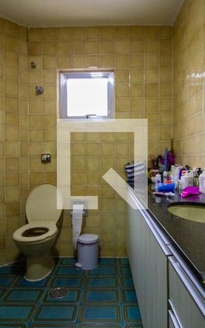 Apartamento à venda com 85m², 2 quartos e 1 vaga Apartamento à venda com 85m², 2 quartos e 1 vagaBanheiro da Suíte