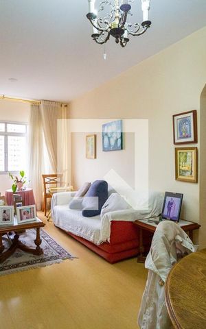 Apartamento à venda com 85m², 2 quartos e 1 vaga Apartamento à venda com 85m², 2 quartos e 1 vagaSala