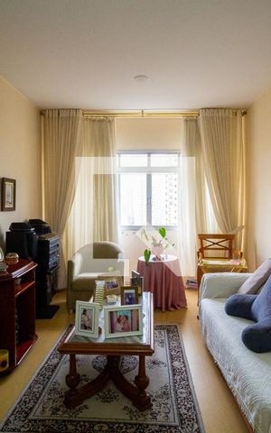 Apartamento à venda com 85m², 2 quartos e 1 vaga Apartamento à venda com 85m², 2 quartos e 1 vagaSala