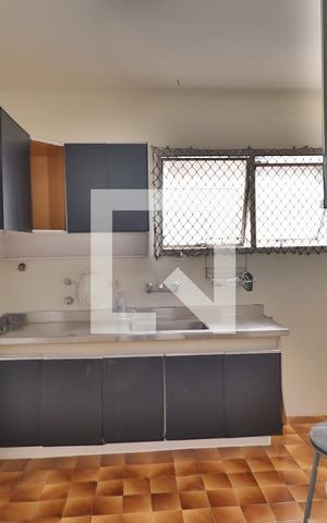 Apartamento para alugar com 70m², 2 quartos e 1 vagaCozinha
