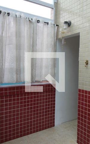 Casa para alugar com 240m², 3 quartos e 2 vagasvaranda