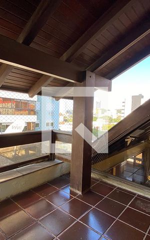 Apartamento à venda com 250m², 2 quartos e 2 vagasSacada do Quarto 1 - Suíte