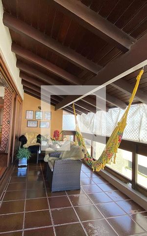 Apartamento à venda com 250m², 2 quartos e 2 vagasSacada da Sala da Estar