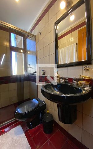 Apartamento à venda com 250m², 2 quartos e 2 vagasBanheiro Social