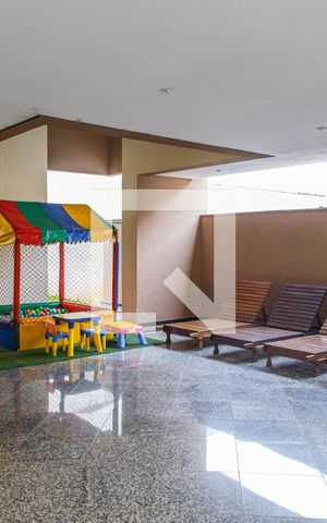 Apartamento para alugar com 48m², 2 quartos e 2 vagas Apartamento para alugar com 48m², 2 quartos e 2 vagasPlayground
