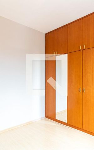 Apartamento para alugar com 74m², 2 quartos e 1 vaga Apartamento para alugar com 74m², 2 quartos e 1 vagaQuarto 2