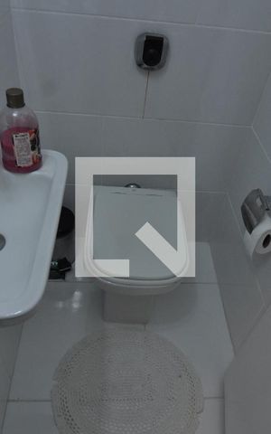Casa de condomínio à venda com 173m², 3 quartos e 1 vagaLavabo