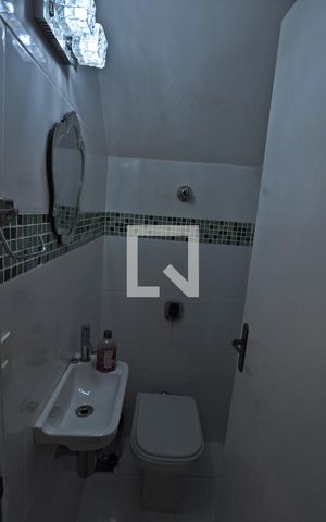 Casa de condomínio à venda com 173m², 3 quartos e 1 vagaLavabo