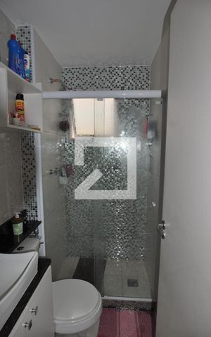 Casa à venda com 247m², 4 quartos e 4 vagasBanheiro do Corredor