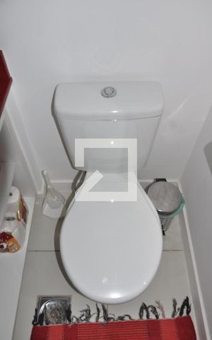 Casa à venda com 247m², 4 quartos e 4 vagasLavabo