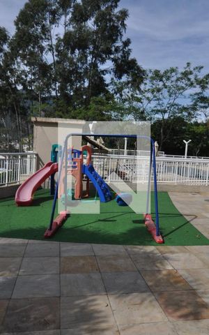 Casa à venda com 247m², 4 quartos e 4 vagasBrinquedos