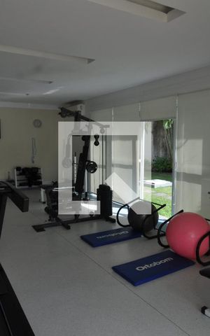 Casa à venda com 247m², 4 quartos e 4 vagasAcademia