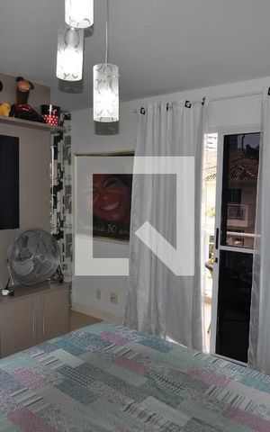 Casa à venda com 247m², 4 quartos e 4 vagasQuarto 2 - Armários
