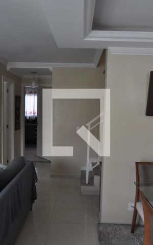 Casa à venda com 247m², 4 quartos e 4 vagasSala