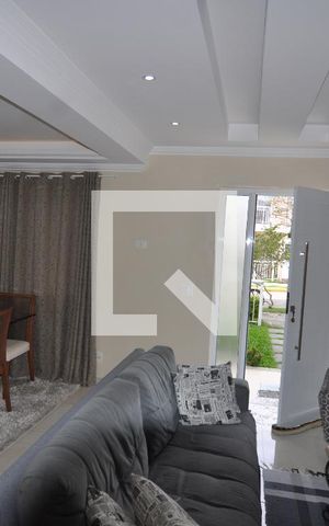Casa à venda com 247m², 4 quartos e 4 vagasSala