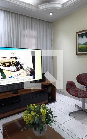 Casa à venda com 404m², 5 quartos e 4 vagasSala