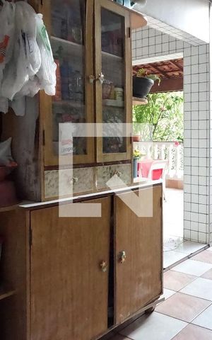 Casa à venda com 404m², 5 quartos e 4 vagasÁrea de Serviço