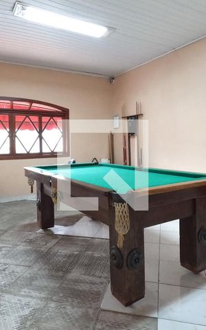 Casa à venda com 404m², 5 quartos e 4 vagasSalão de Jogos