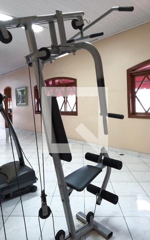 Casa à venda com 404m², 5 quartos e 4 vagasAcademia